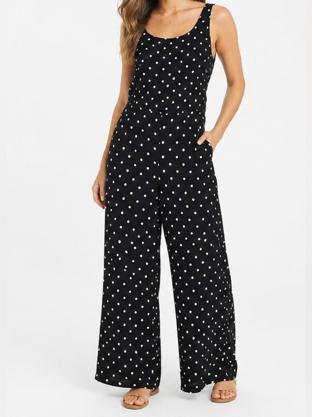 Wilfred Aritzia Black and White Polka Dot Wide-Leg Open Back Jumpsuit - Size 4